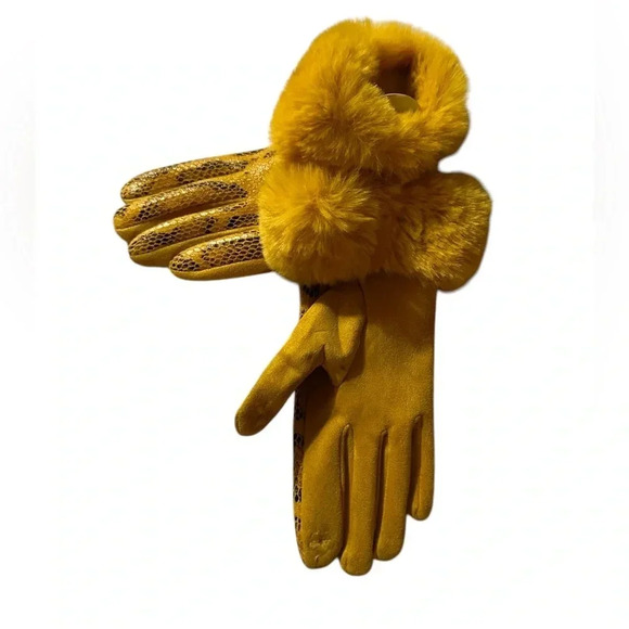 NWT MUSTARD YELLOW SNAKE PRINT FAUX FUR TOUCH SCREEN WINTER GLOVES - Picture 3 of 4